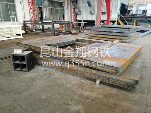 KL98-07噴塑亞光十斗三門柜